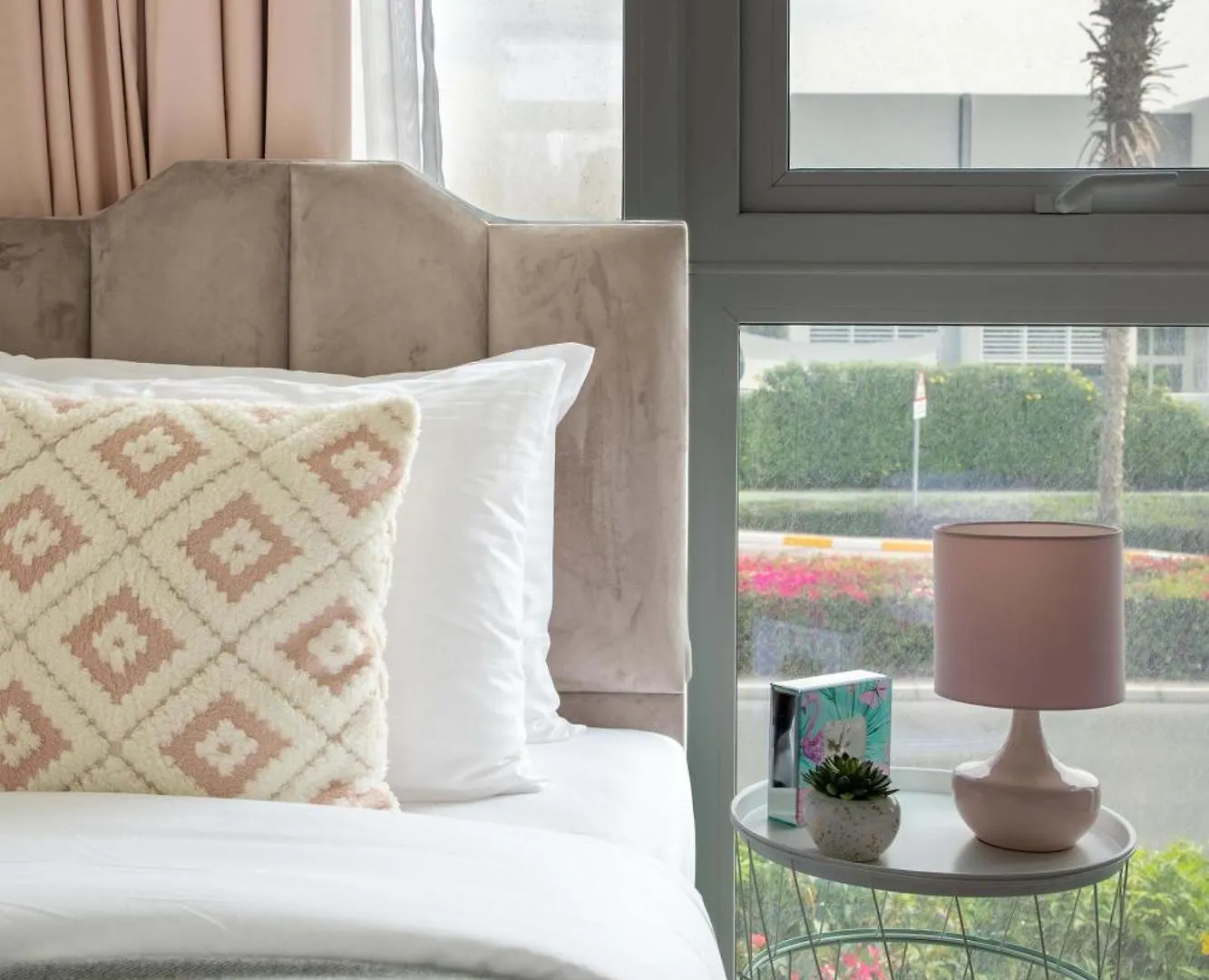 Frank Porter - Albizia Damac Hills 2 دبي 0*,  الإمارات العربية المتحدة